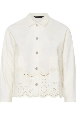 Coats & Jackets><noscript><img width=