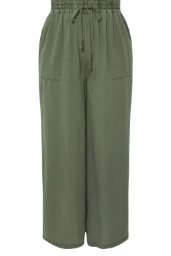 Trousers><noscript><img width=