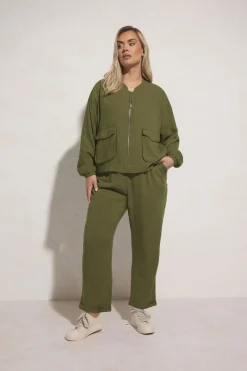 Trousers><noscript><img width=