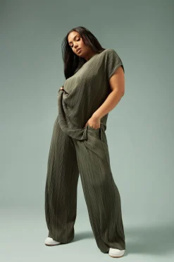 Tops>YOURS Curve Khaki Green Plisse Top