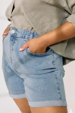 Shorts><noscript><img width=