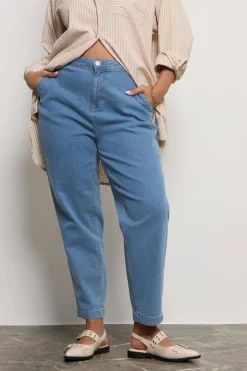Jeans & Jeggings><noscript><img width=