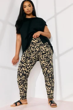 Trousers><noscript><img width=