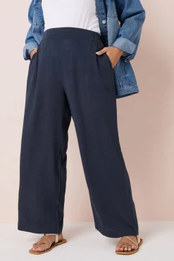 Trousers><noscript><img width=