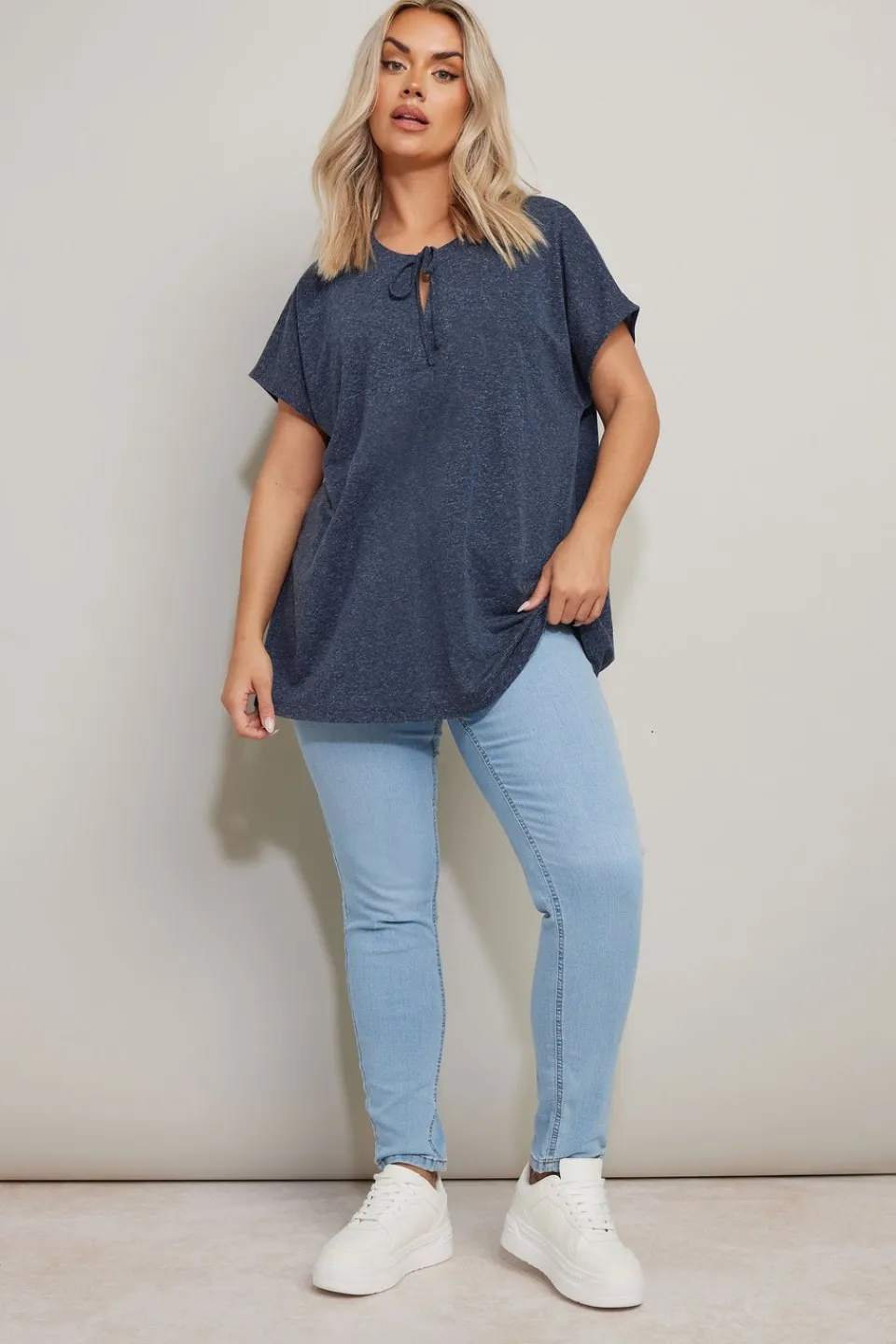 T-Shirts>YOURS Curve Navy Blue Linen Marl Tie Front Top