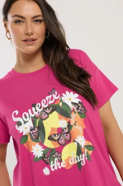 T-Shirts><noscript><img width=