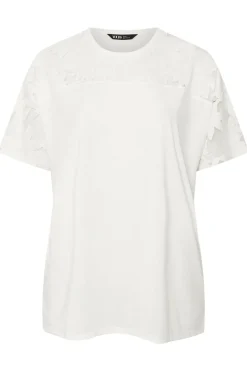 T-Shirts><noscript><img width=