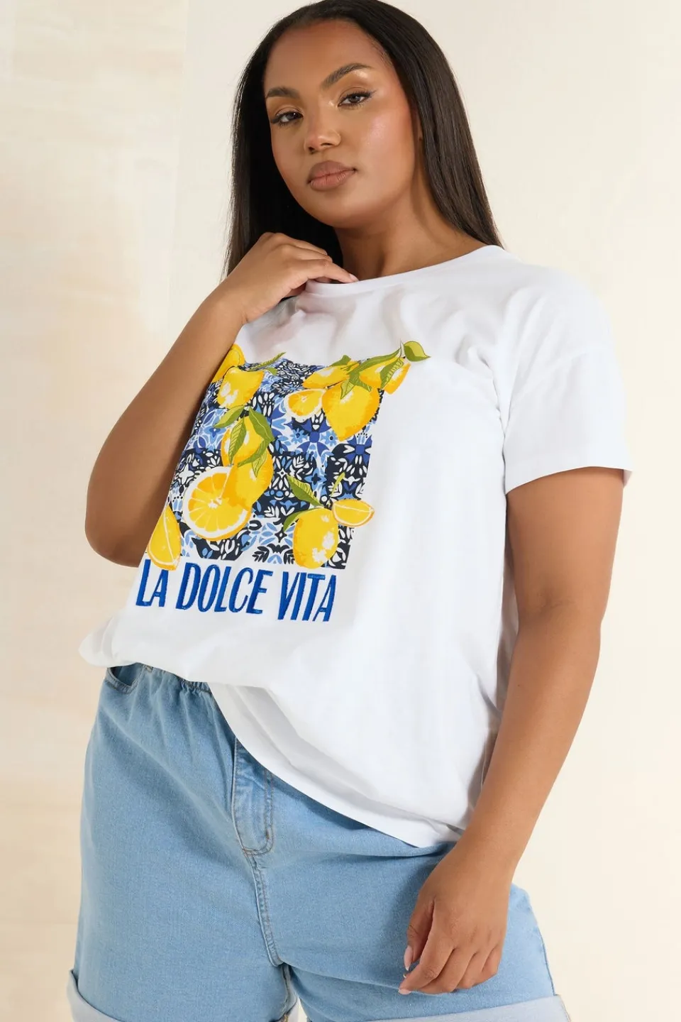 T-Shirts>YOURS Curve White 'La Dolce Vita' Lemon Graphic Oversized T-Shirt