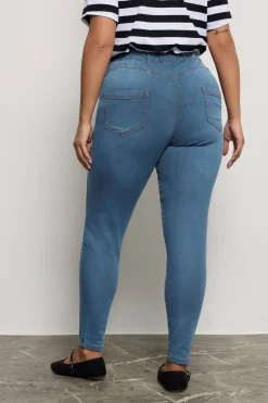Jeans & Jeggings><noscript><img width=