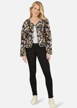 Coats & Jackets><noscript><img width=