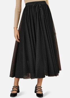 Skirts><noscript><img width=
