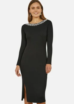 Knitwear><noscript><img width=