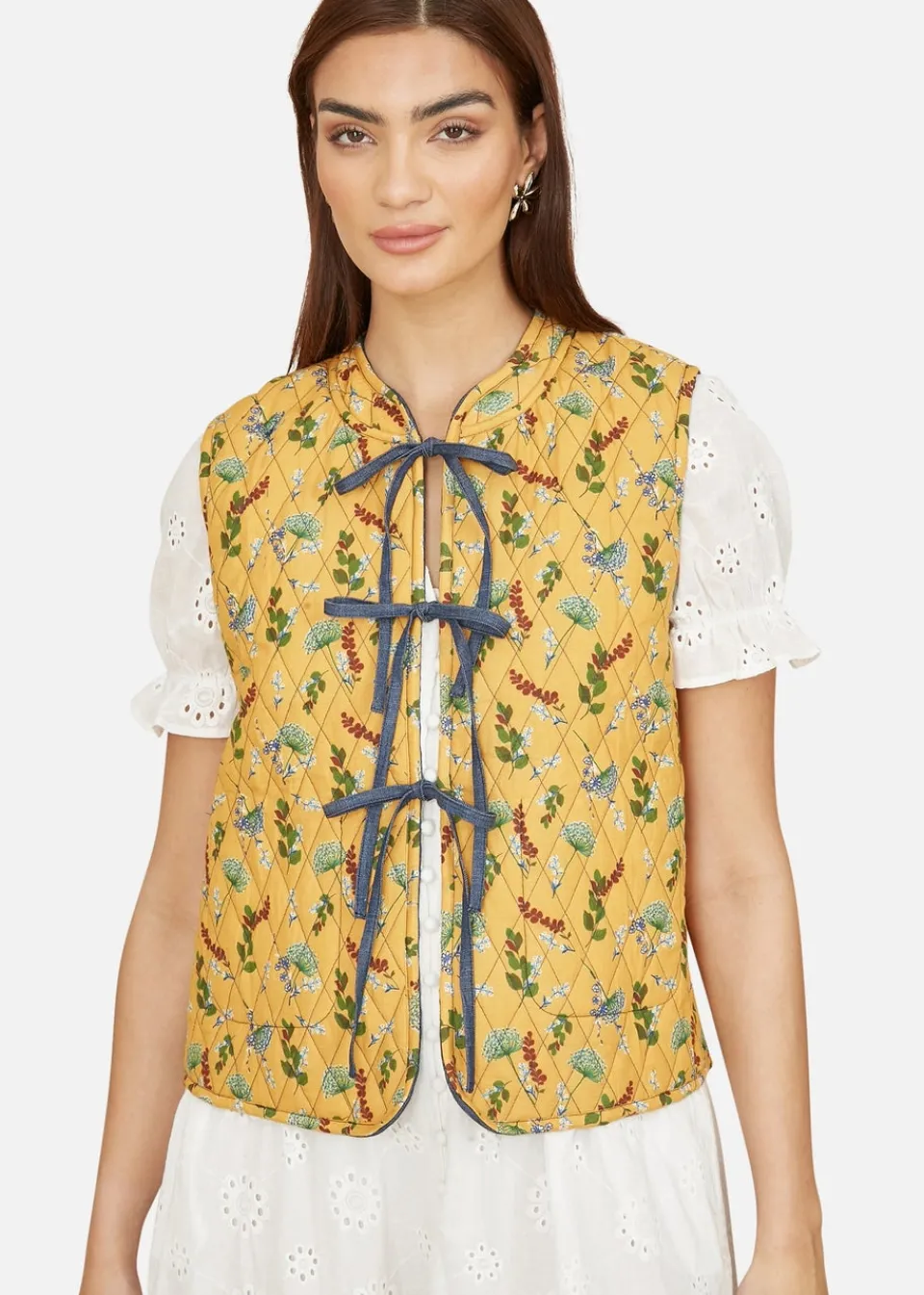 Coats & Jackets>Yumi Blue Chambray Cotton Quilted Reversible Vest