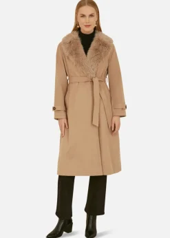 Coats & Jackets><noscript><img width=