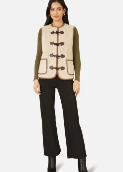 Coats & Jackets><noscript><img width=