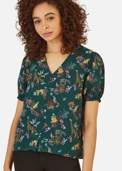 Tops>Yumi Green Recycled Fabric Safari Animal Print Shirt