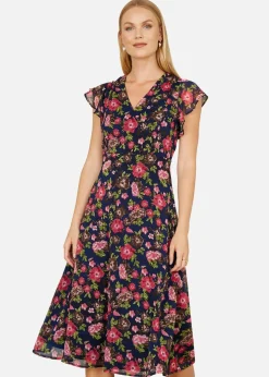Dresses><noscript><img width=