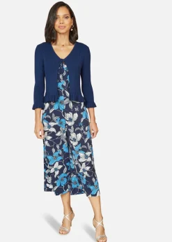Knitwear><noscript><img width=