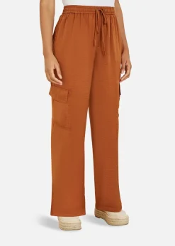 Trousers><noscript><img width=