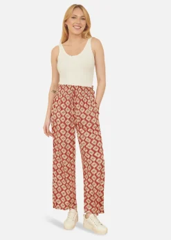 Trousers><noscript><img width=
