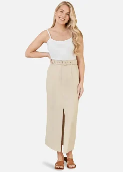 Skirts><noscript><img width=